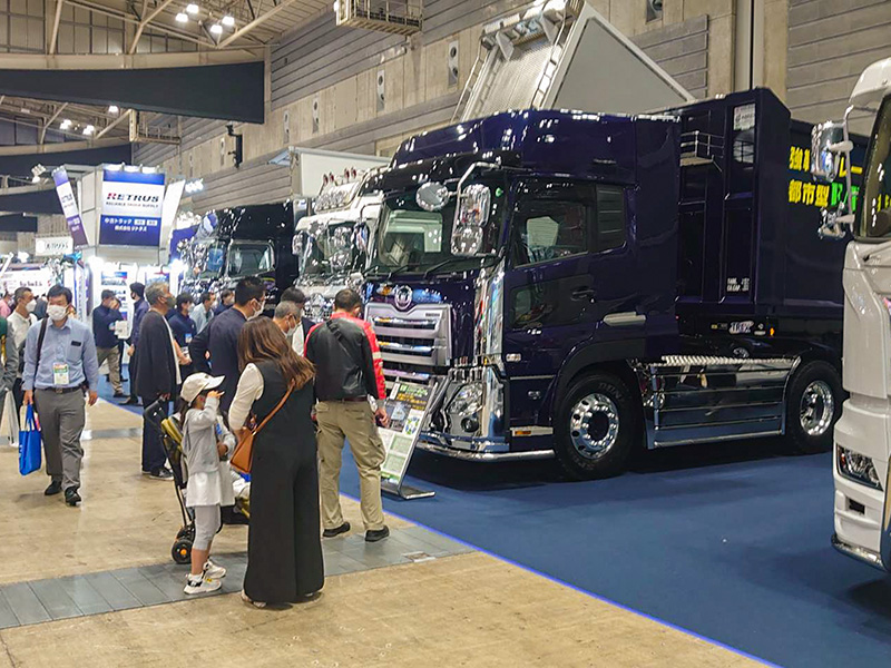 ジャパントラックショー2022　㈱リトラス様ブースにて